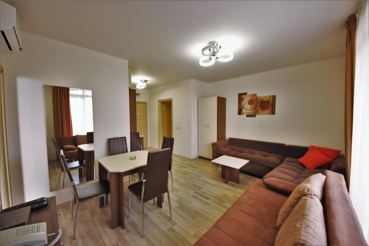 Menada Tarsis Apartments Sunny Beach Room photo